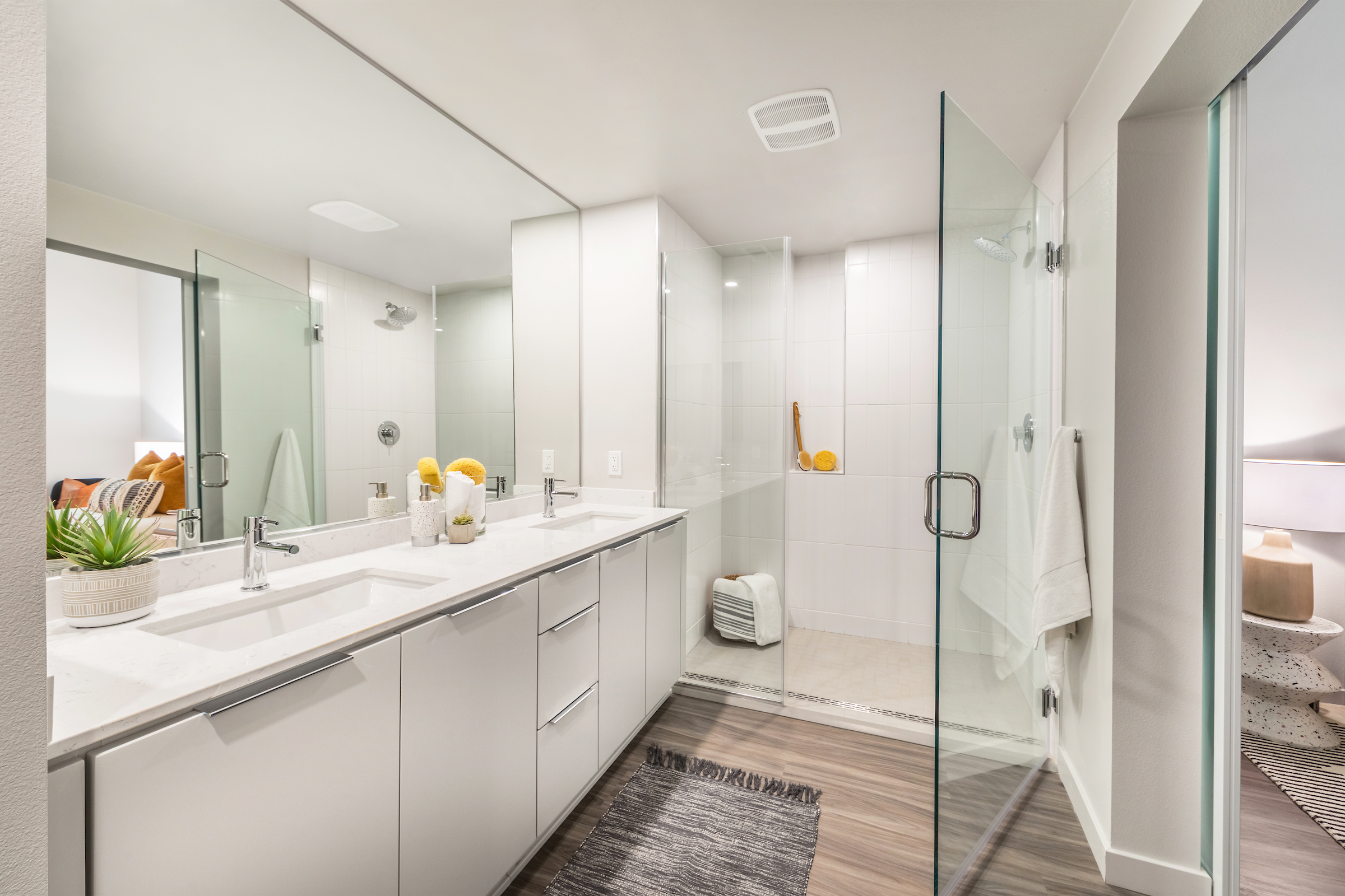 M Collection Bathroom